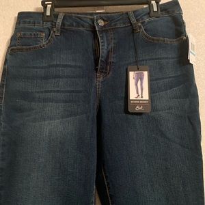 NWT***Earl Jeans skinny leg boot size 12